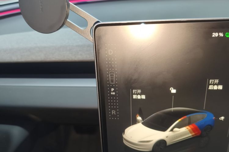 Tesla Model 3 2024 #18 Tesla Model 3 2024 car image #18