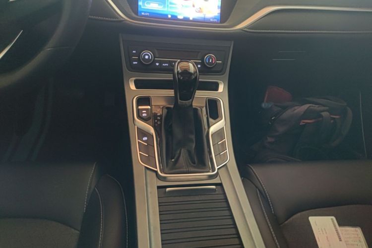GEELY Emgrand 2021 #18 GEELY Emgrand 2021 car image #18