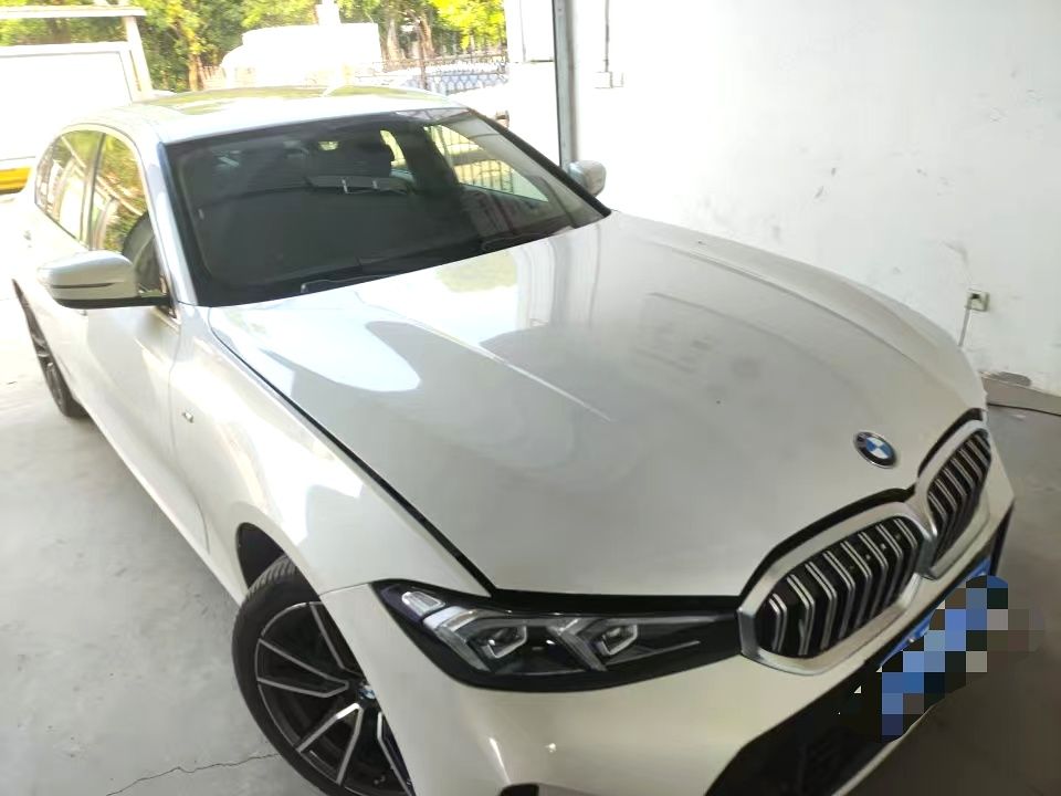 BMW 3 Series 2022 car image #3