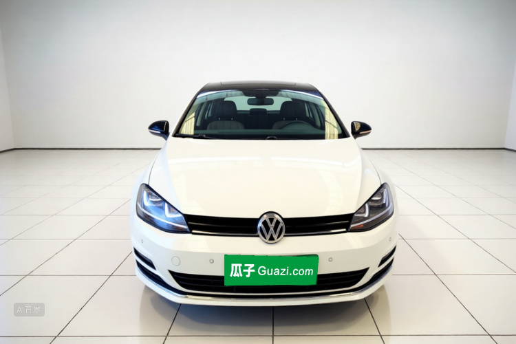 Volkswagen Golf 2017 car image #3