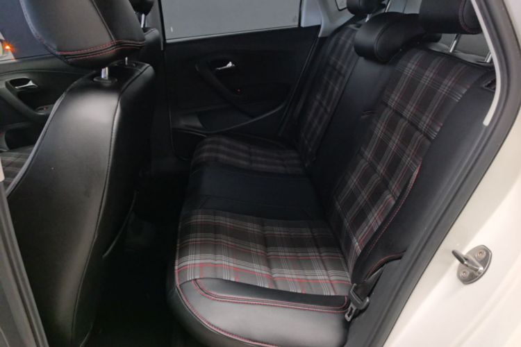 Volkswagen Polo 2018 #17 Volkswagen Polo 2018 car image #17