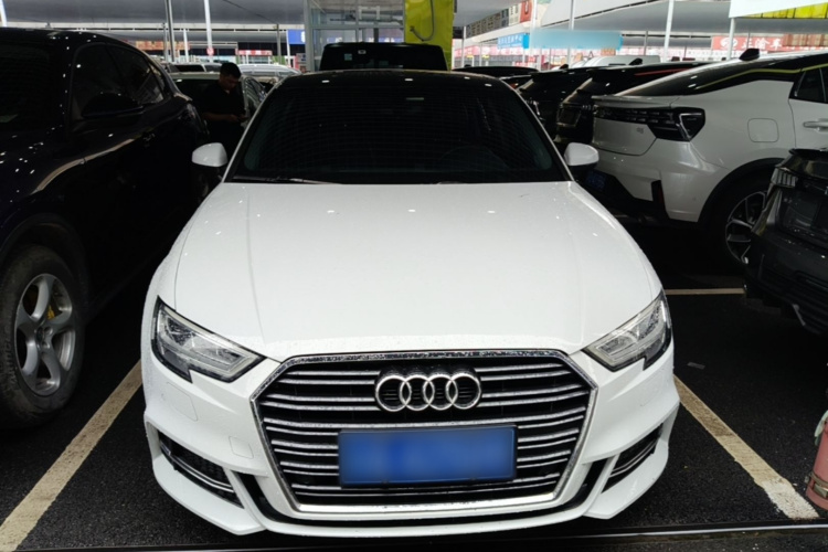 Audi A3 2019 #3 Audi A3 2019 car image #3