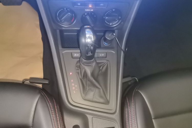 Volkswagen Lavida 2019 car image #14