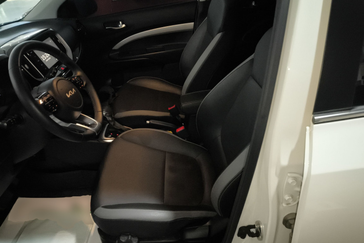 起亚 奕跑 2023 汽车图片 #19