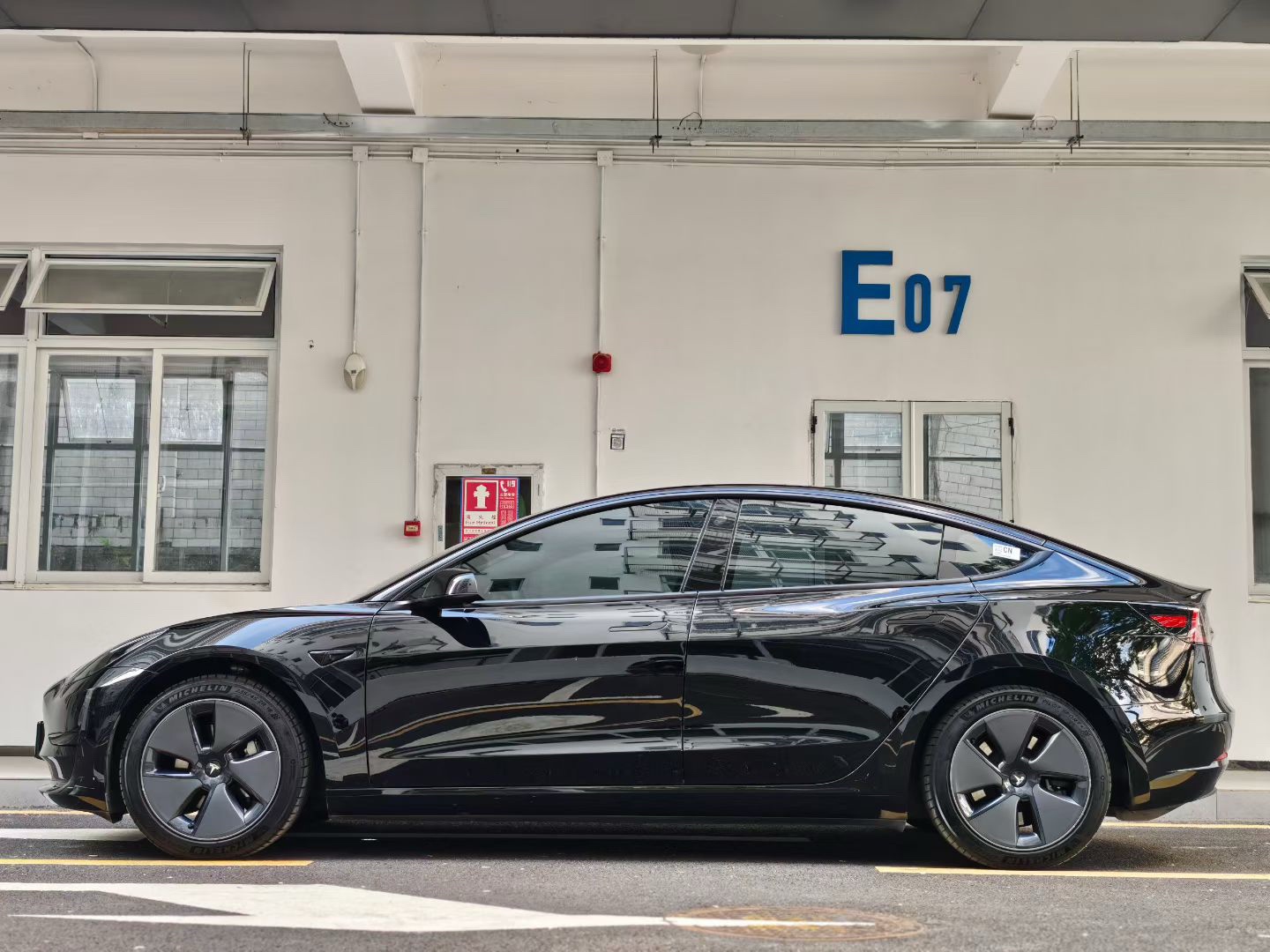 特斯拉 Model 3 2023 汽车图片 #5