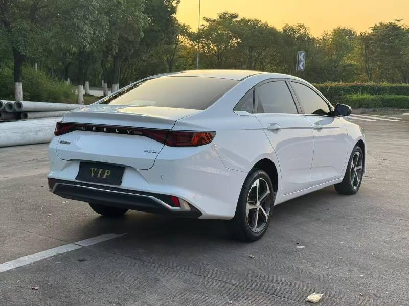 GEELY Emgrand L 2022 car image #8