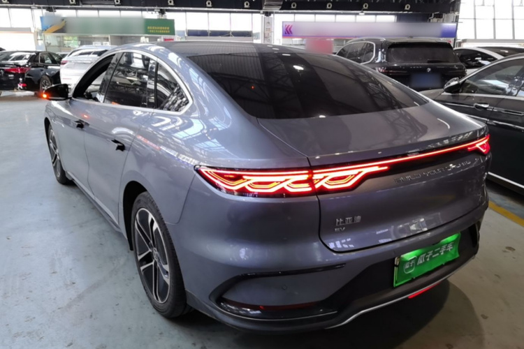 BYD Han 2023 car image #5