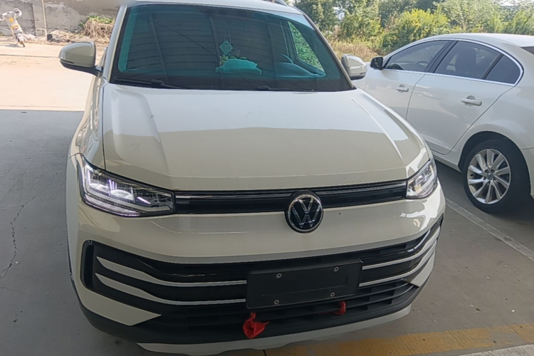 Volkswagen Tharu 2025 #3 Volkswagen Tharu 2025 car image #3