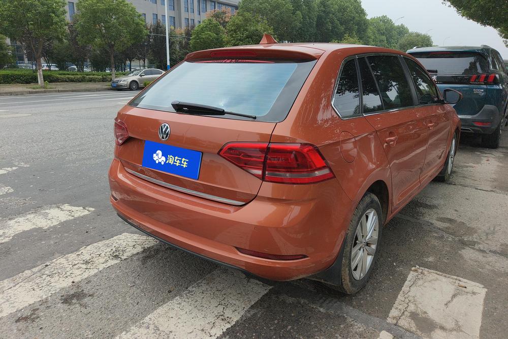 Volkswagen Santana 2015 car image #3