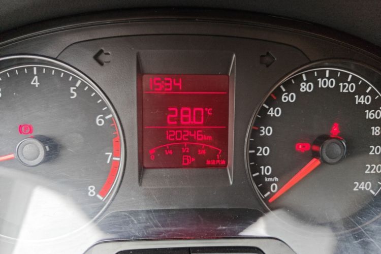 Volkswagen Santana 2016 #12 Volkswagen Santana 2016 car image #12