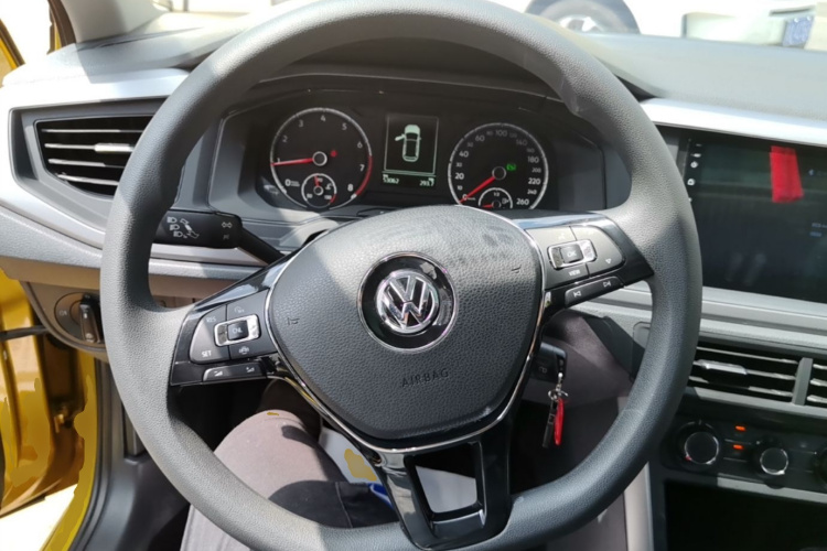 Volkswagen Polo 2020 #11 Volkswagen Polo 2020 car image #11