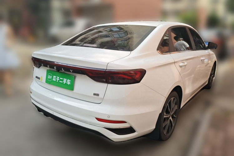 GEELY Emgrand 2022 #5 GEELY Emgrand 2022 car image #5