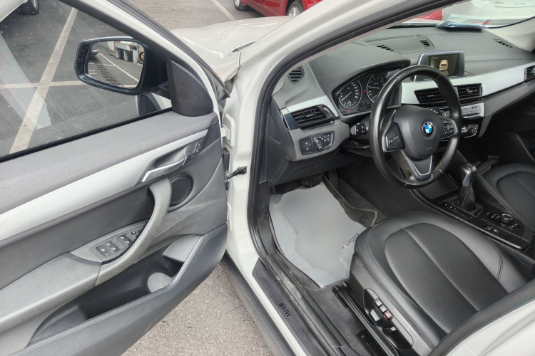 BMW X1 2017 #16 BMW X1 2017 car image #16