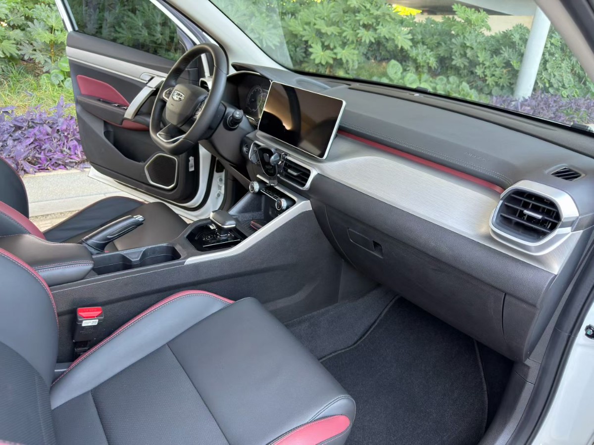 GEELY Coolray 2022 #4 GEELY Coolray 2022 car image #4