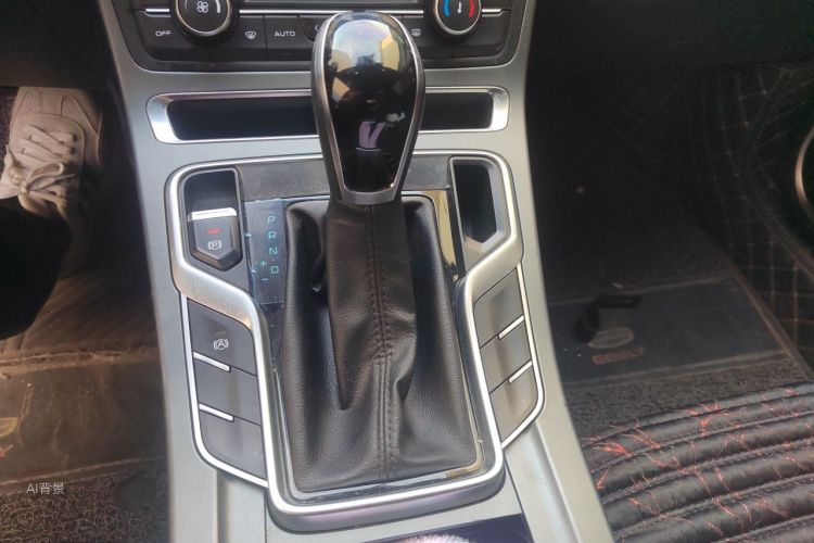 GEELY Emgrand 2021 car image #16