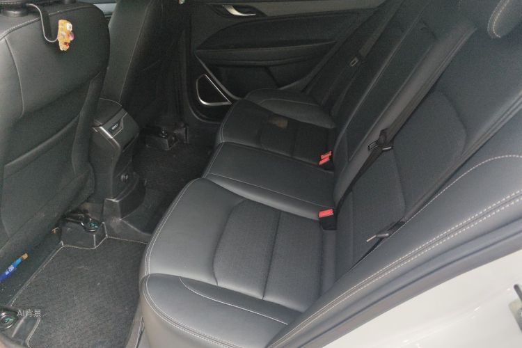 GEELY Emgrand 2022 car image #19