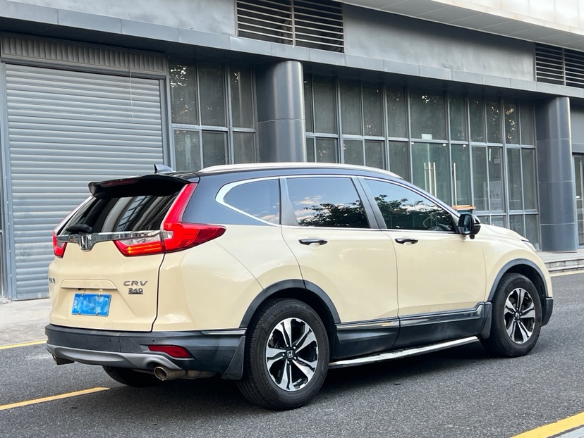 Honda CR-V 2019 #4 Honda CR-V 2019 изображение автомобиля #4