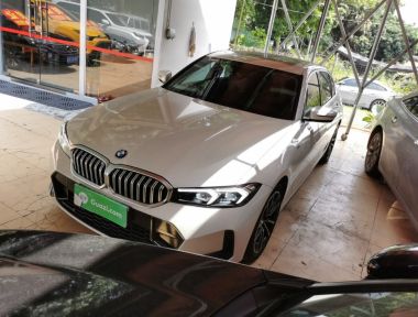BMW 3 Series 2024 BMW 3 Series 2024 car image