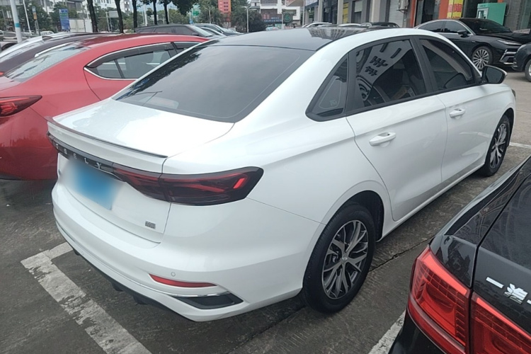 GEELY Emgrand 2024 #7 GEELY Emgrand 2024 car image #7