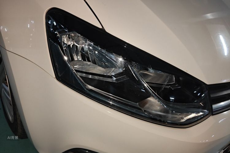 Volkswagen Polo 2016 car image #8