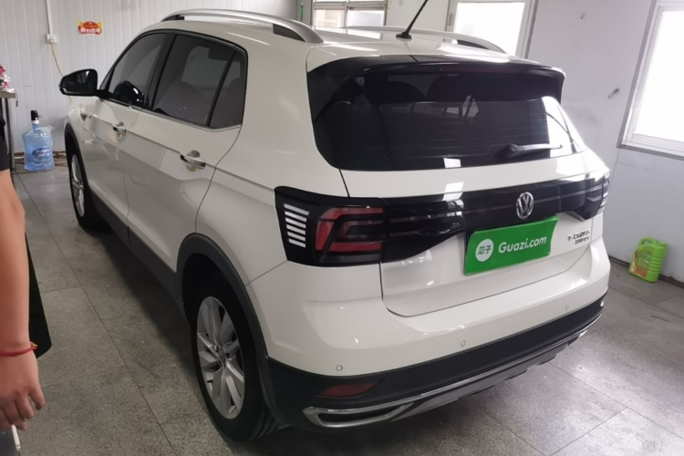 Volkswagen T-Cross 2020 #7 Volkswagen T-Cross 2020 car image #7