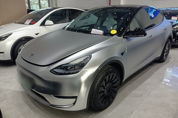 Tesla Model Y 2022 #2 Tesla Model Y 2022 car image #2