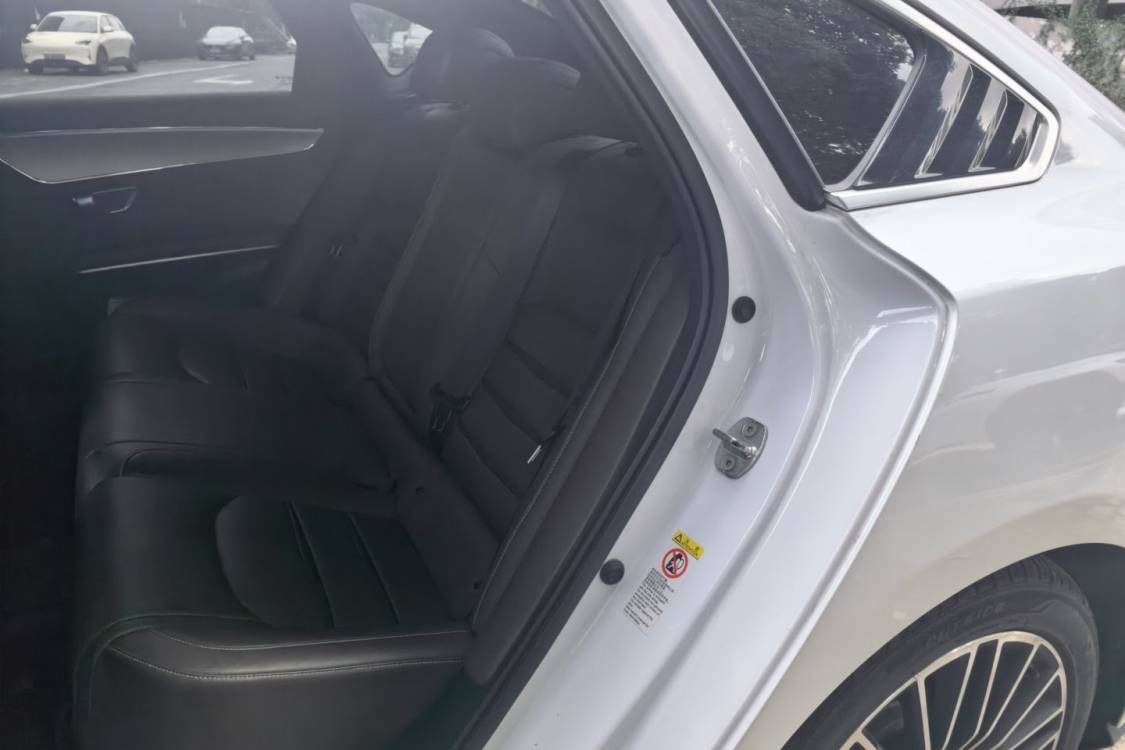 BYD Han 2021 #19 BYD Han 2021 immagine di auto #19