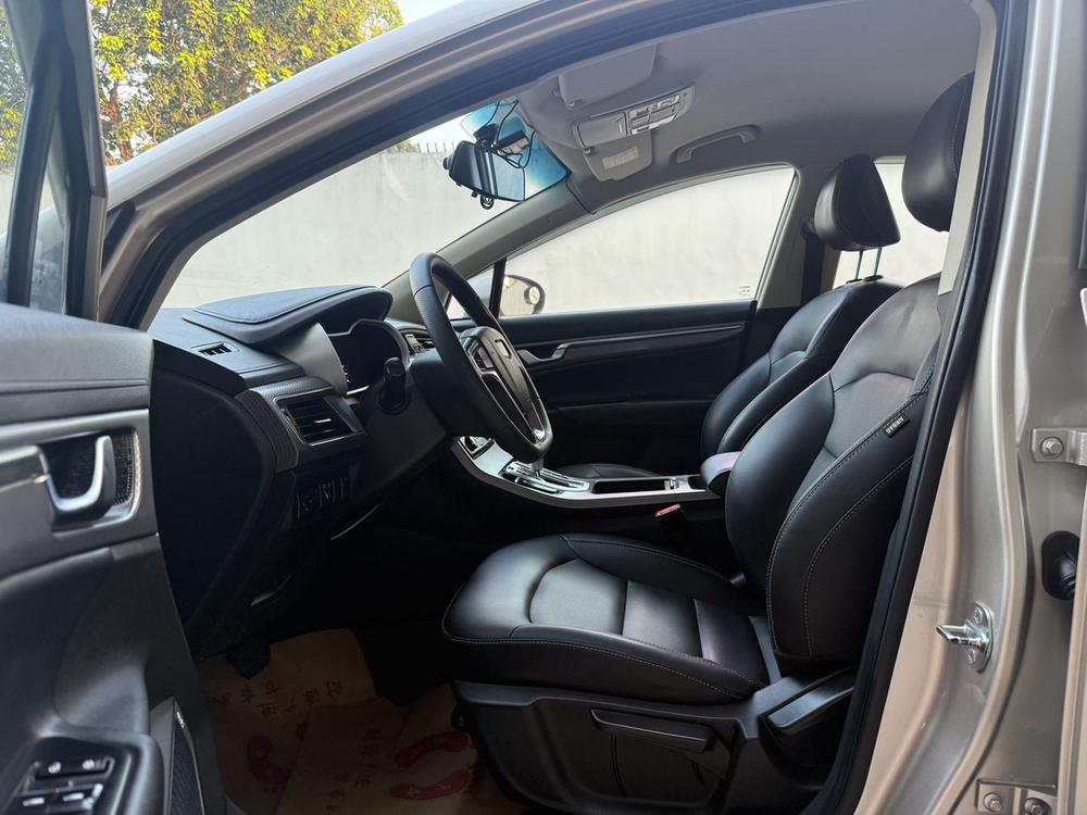 GEELY Emgrand GS 2018 #17 GEELY Emgrand GS 2018 immagine di auto #17