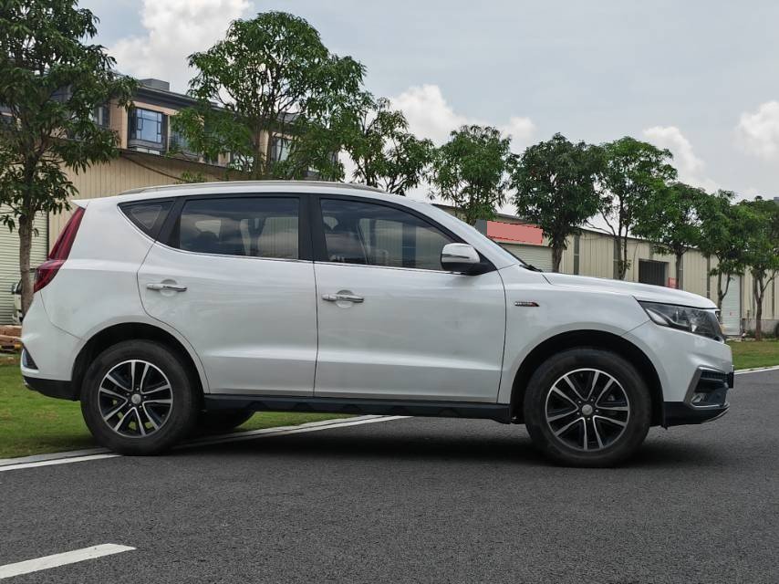 GEELY Vision X6 2018 #4 GEELY Vision X6 2018 car image #4