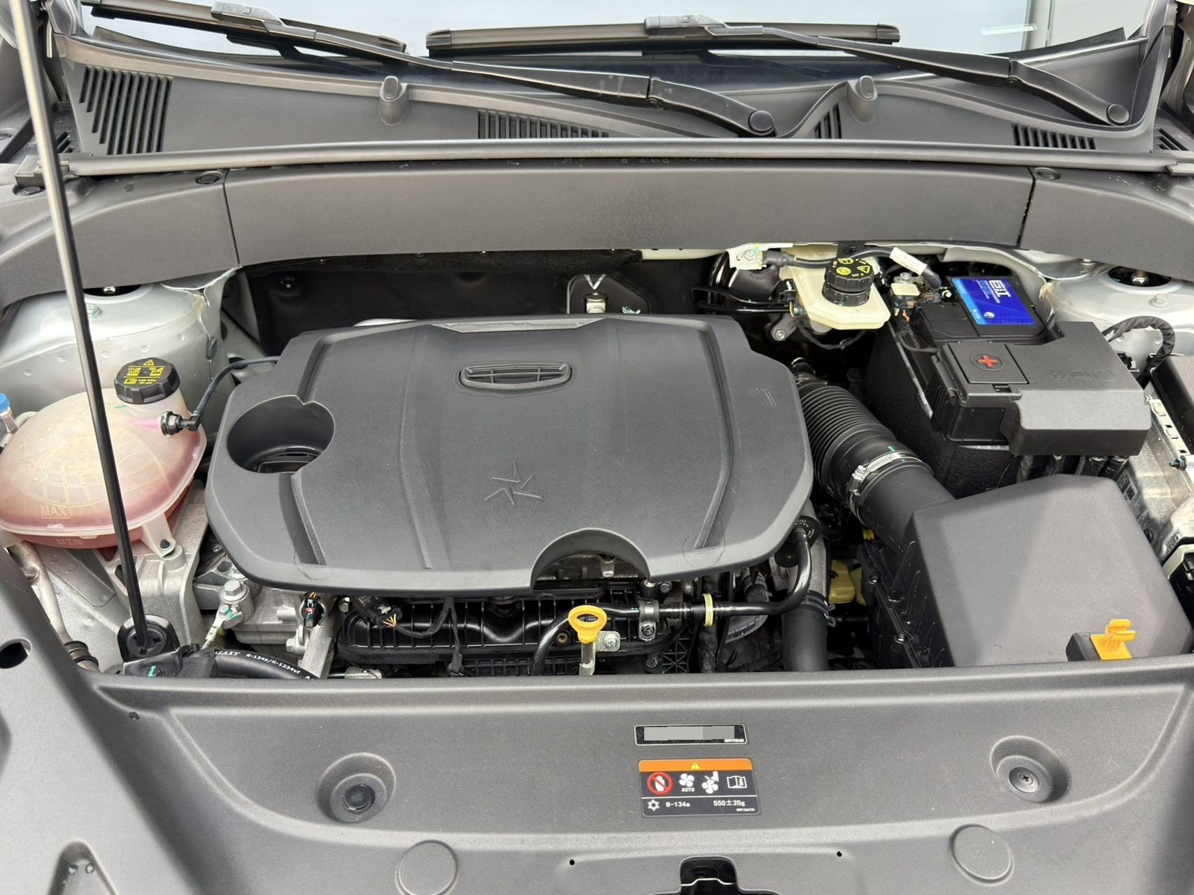 GEELY Boyue L 2023 car image #2