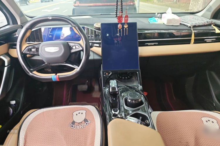 GEELY Boyue L 2023 صورة سيارة #11