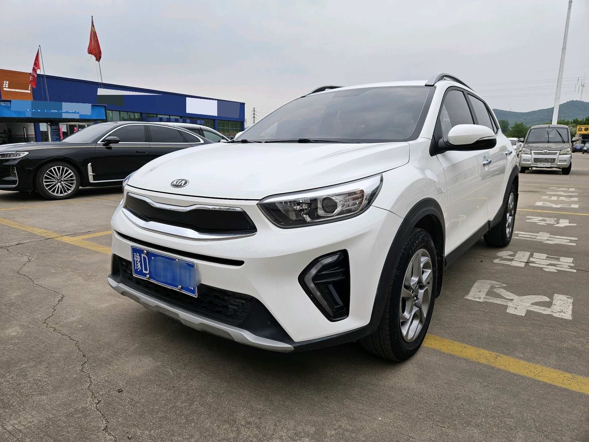 Kia KX1 2019 Kia KX1 2019 car image