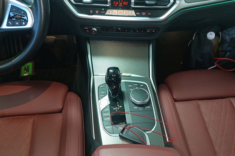 BMW 3 Series 2022 car image #17