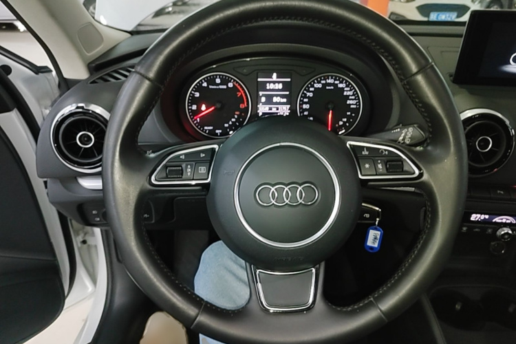 Audi A3 2016 imagem de carro #15