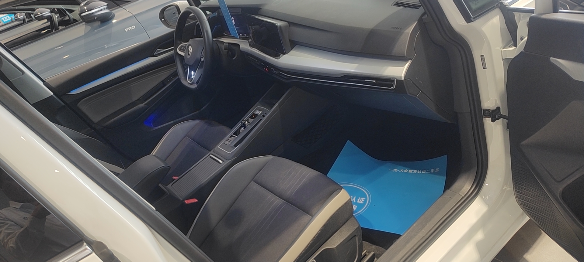 Volkswagen Golf 2024 image de voiture #9