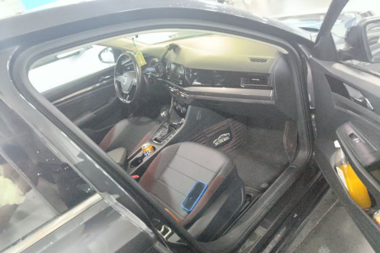 Volkswagen Bora 2019 car image #27