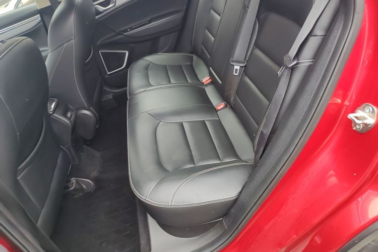 GEELY Emgrand GS 2019 #17 GEELY Emgrand GS 2019 car image #17