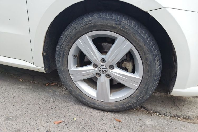 Volkswagen Lavida 2019 car image #9