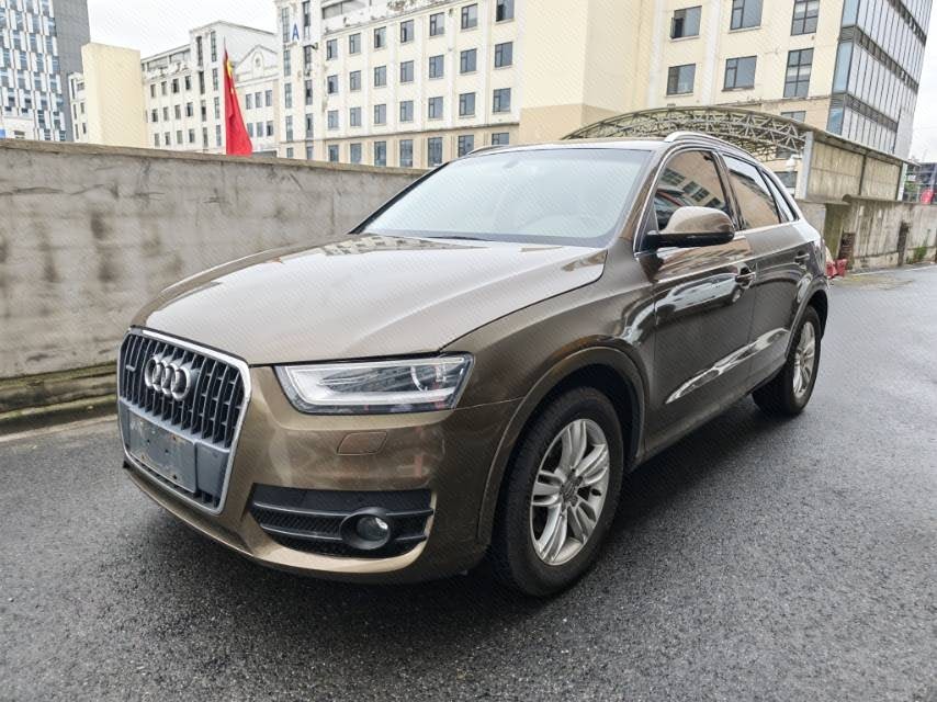 Audi Q3 2016 Audi Q3 2016 immagine di auto