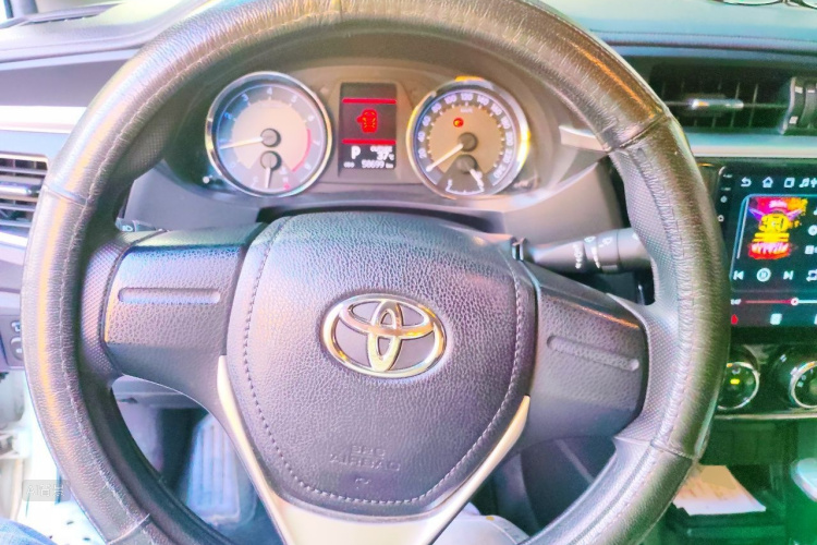 Toyota Corolla 2016 #12 Toyota Corolla 2016 car image #12