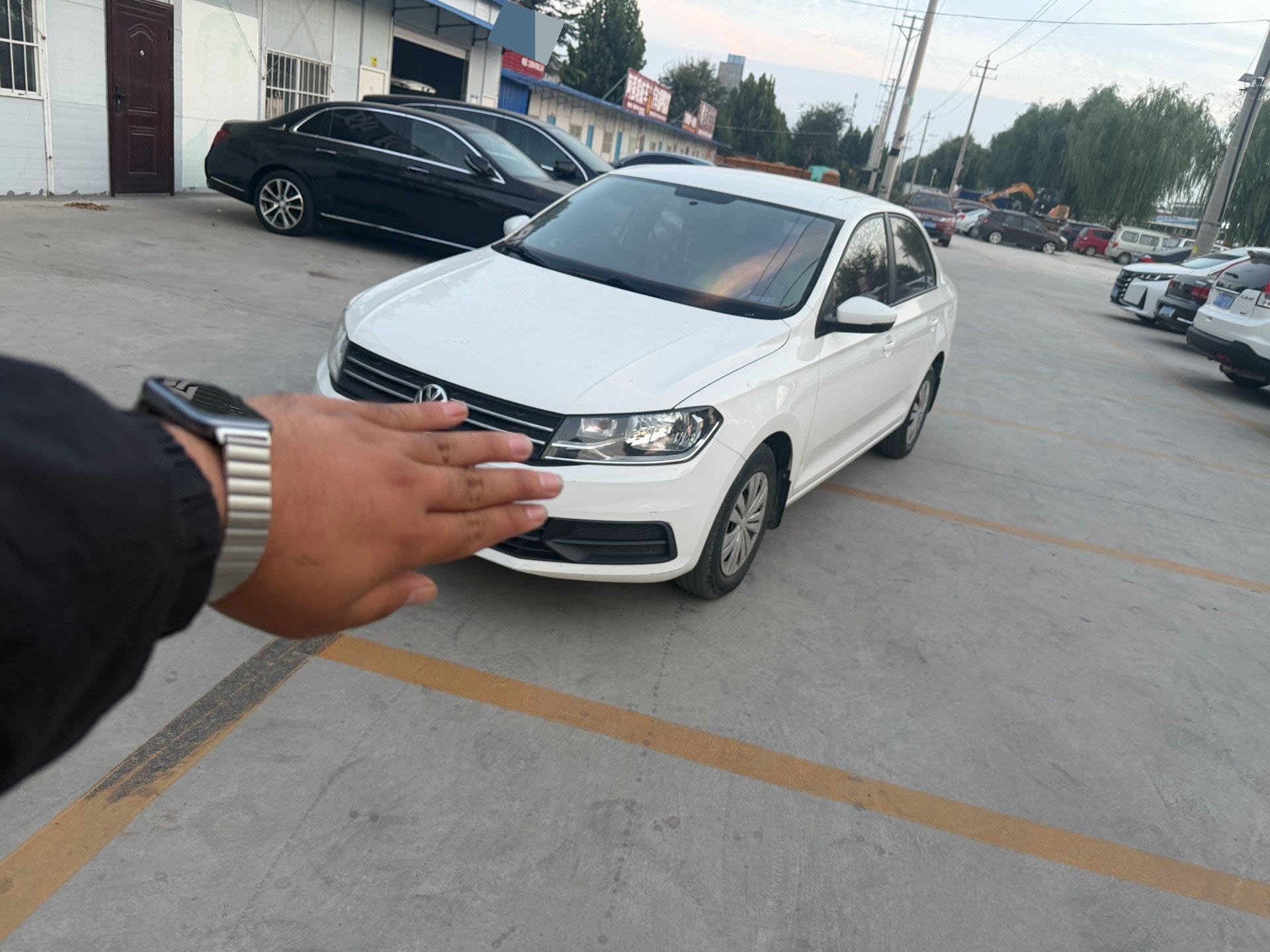 Volkswagen Santana 2020 car image 