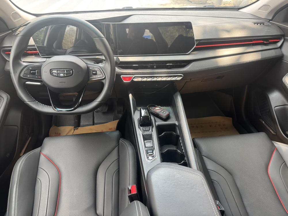 GEELY Binray 2022 immagine di auto #8