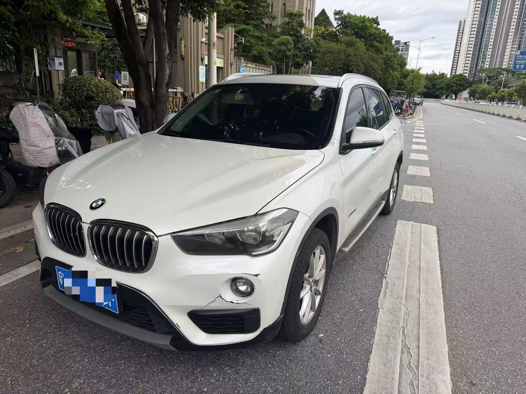 BMW X1 2017 BMW X1 2017 car image