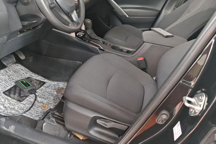Toyota Corolla Cross 2024 car image #15
