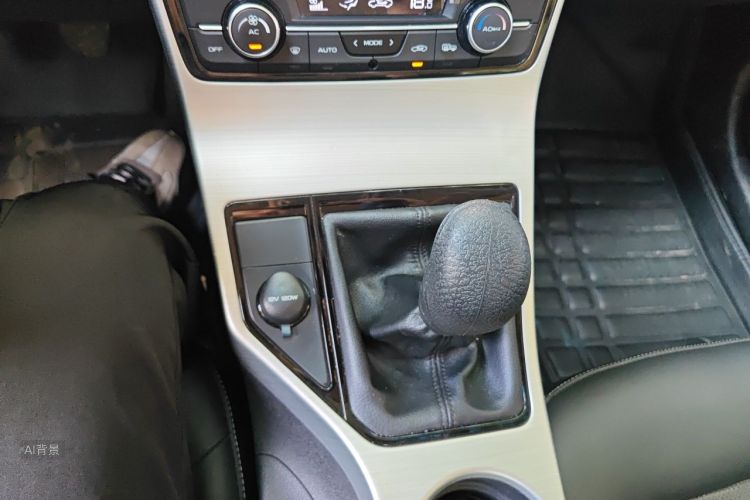 GEELY Emgrand GL 2017 car image #16