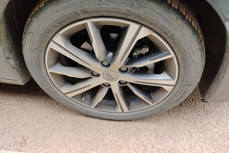 GEELY Emgrand 2021 car image #6