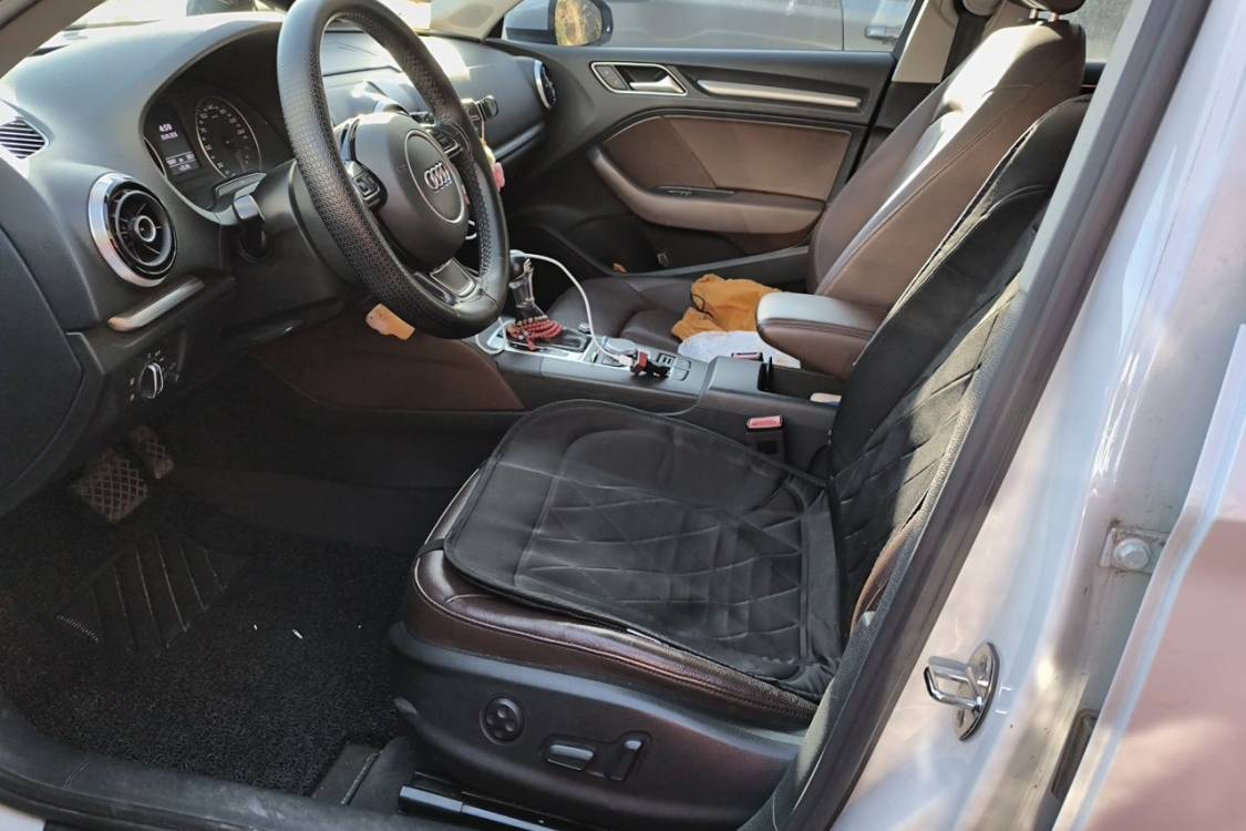 Audi A3 2015 car image #18