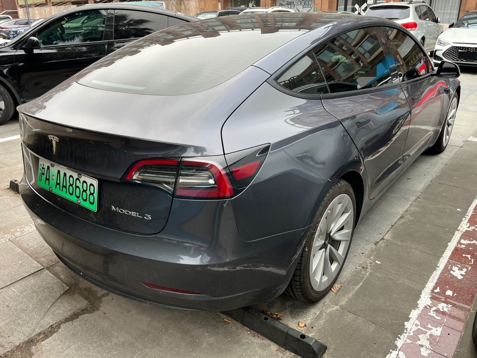 Tesla Model 3 2021 car image #6