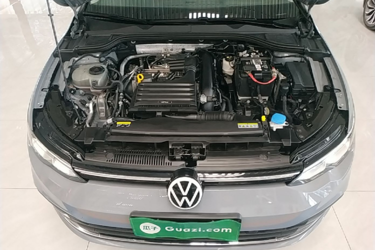 Volkswagen Golf 2023 #20 Volkswagen Golf 2023 car image #20