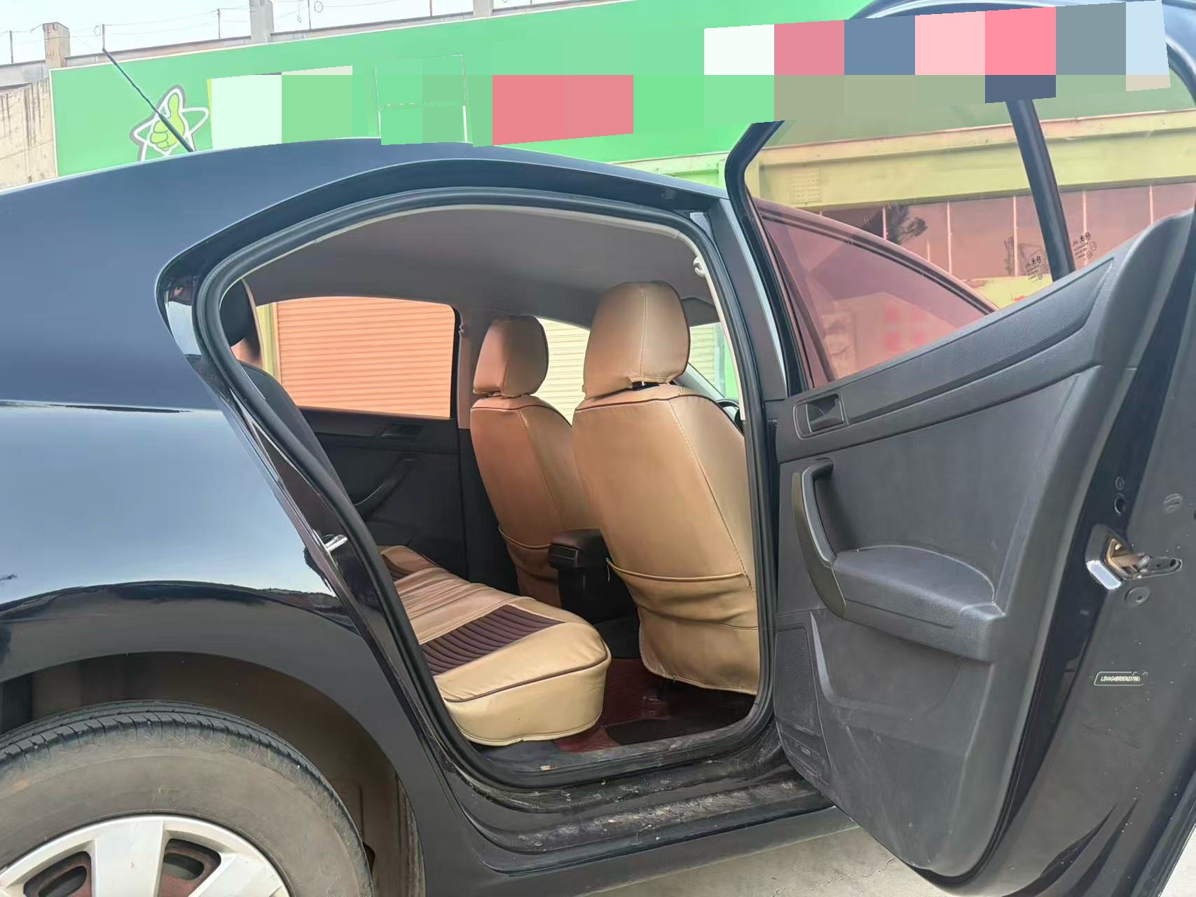 Volkswagen Santana 2015 car image #6